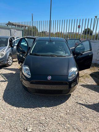 Fiat Punto 1.2 8V 4 porte Street