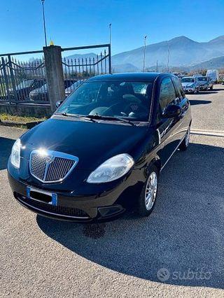 LANCIA Ypsilon 1.2 BENZINA METANO NEOPATENTATI