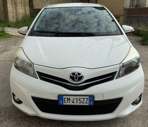 Toyota Yaris 1.0 3 porte Lounge