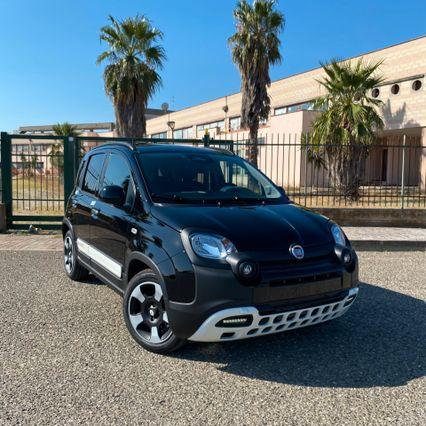 Fiat Panda Fiat Panda 1.0 S&S Hybrid Pandina KM0