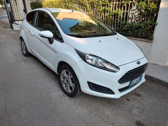 Ford Fiesta 1.2 60CV 6/2014 passaggio incluso neopatentati