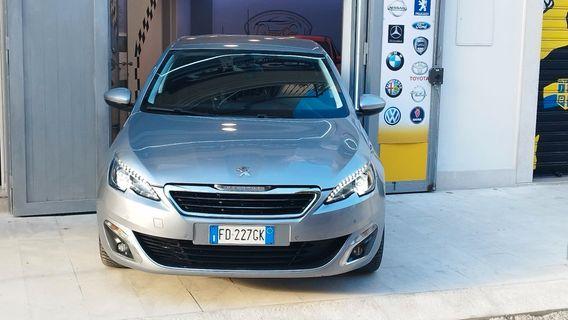 Peugeot 308 BlueHDi 120 S&S Allure