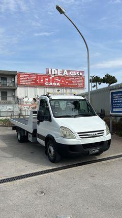 Iveco Daily 3000 cc 65C 15 CARROATTREZZI SCARRABILE 2011