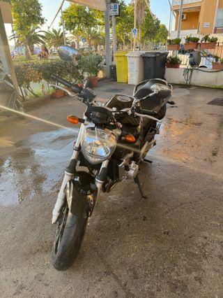 Yamaha FZ6