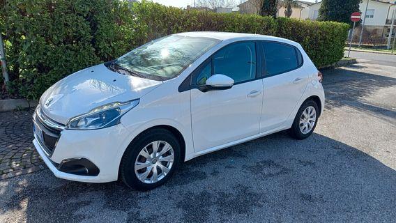 PEUGEOT 208 N1 4 posti