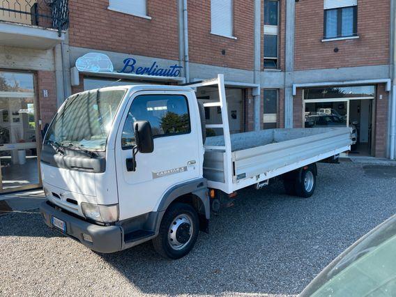 Nissan Cabstar 0000