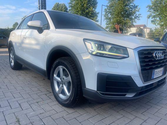 Audi Q2 30 TDI S tronic Business