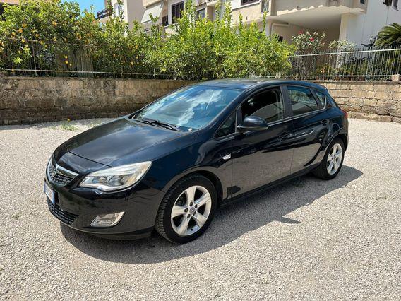 Opel Astra 1.7 CDTI 110CV 5 porte Cosmo