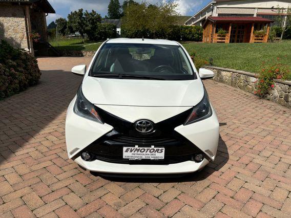 Toyota Aygo 1.0 VVT-i 69 CV 5 porte OK NEOPATENTATI