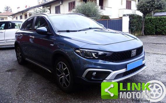 FIAT Tipo 1.5 Hybrid DCT 5 porte Cross