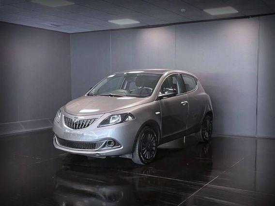 LANCIA Ypsilon 1.0 FireFly 5 porte S&S Hybrid Ecochic Silver