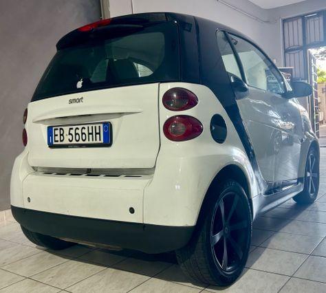 Smart ForTwo 800 40 kW coupé passion cdi