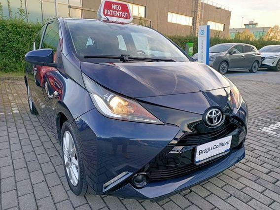 Toyota Aygo 5 Porte 1.0 VVT-i x-play my15 5p 1.0 x-play my15