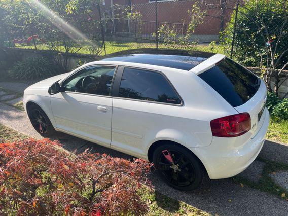 Audi A3 SPB 1.6 TDI 105 CV