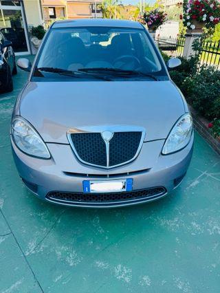 Lancia Ypsilon 1.2 Oro Giallo