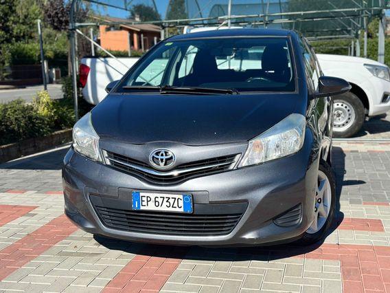 Toyota Yaris 1.0 5P OK NEOPATENTATI Lounge