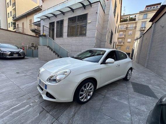 ALFA ROMEO Giulietta 1.6 JTDm-2 105 CV Progression