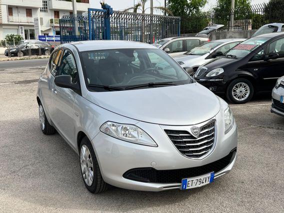 Lancia Ypsilon 1.2 69 CV S&S Silver del 12/2013