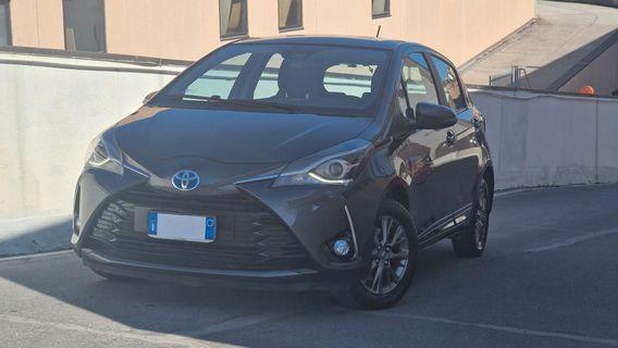 Toyota Yaris 1.5 Hybrid 5 porte Active