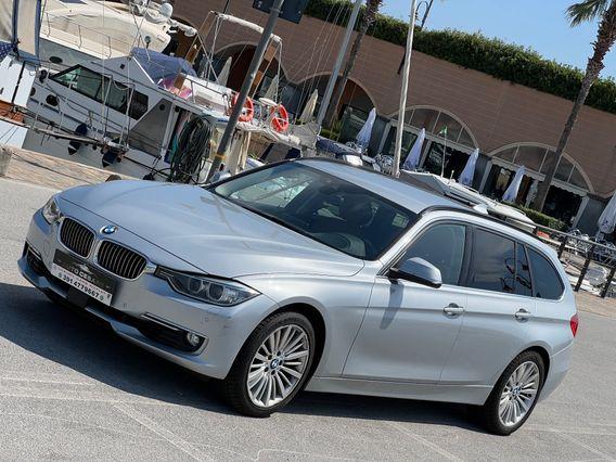 Bmw 330d xDrive Touring Luxury-FULL-PERMUTABILE