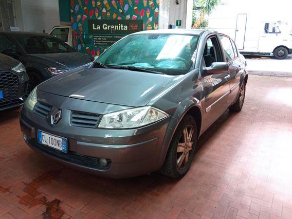 Renault Megane Mégane 1.6 16V 5 porte Pack Authentique