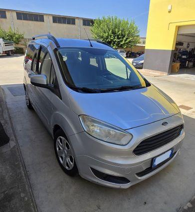 Ford Tourneo Courier 1.5 TDCI 95 CV Titanium