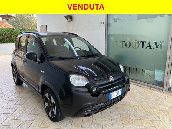 FIAT Panda 1.0 FireFly S&S Hybrid City Cross