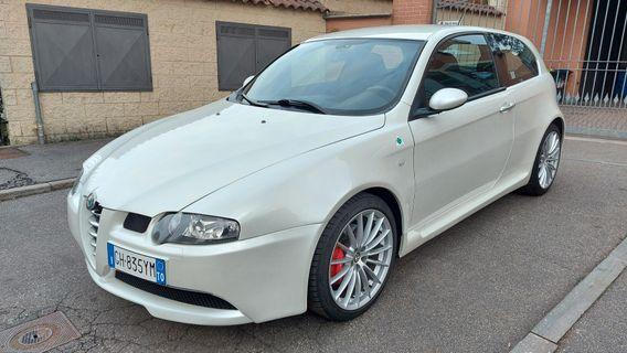 Alfa Romeo 147 GTA 3.2i V6 24V (cambio manuale)