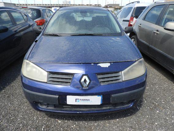 RENAULT Megane II 2002 - Megane 5p 1.5 dci Confort Authentique 80cv