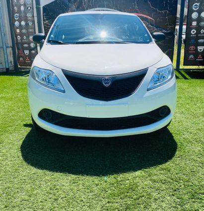 Lancia Ypsilon 1.2 69 CV 5 porte Elefantino Blu