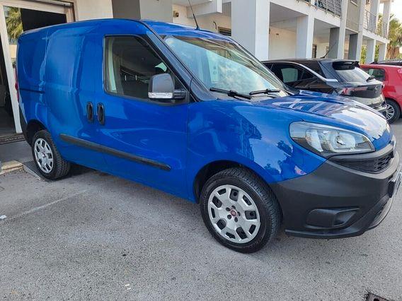 Fiat Doblo 1.4 T-Jet 16V Easy 120cv gpl 04/2020