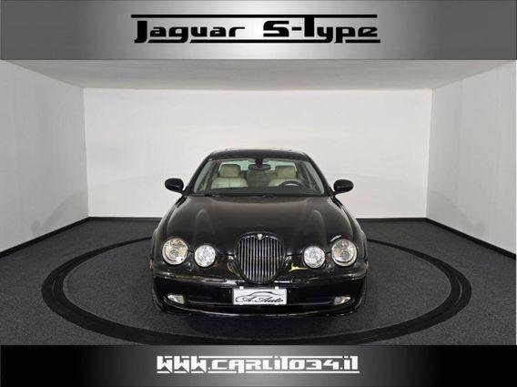 Jaguar S-Type 3.0 V6 Executive maual