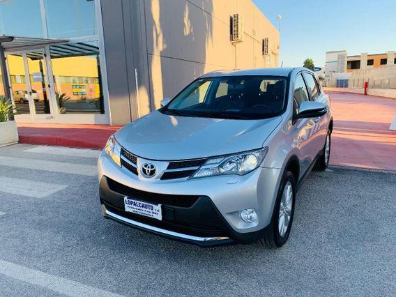 TOYOTA - RAV4 - 2.2 D-4D 4WD Lounge MY 13