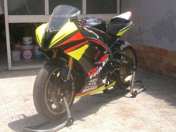 Yamaha YZF R6