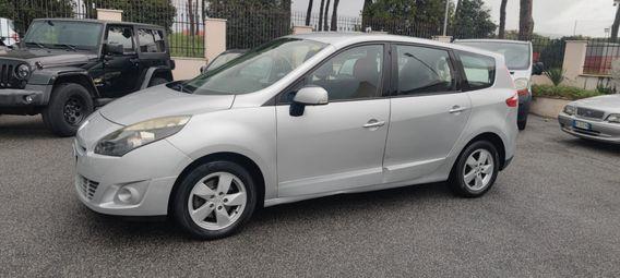 Renault Scenic 1.5 dci 7 posti