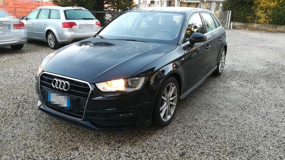 Audi A3 SPB 1.6 TDI S tronic Modello S Line