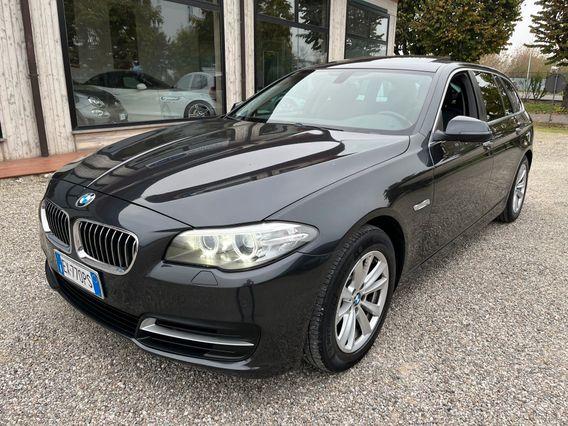 Bmw 520 520d xDrive Touring 190cv auto. TETTO / TAGLIANDI