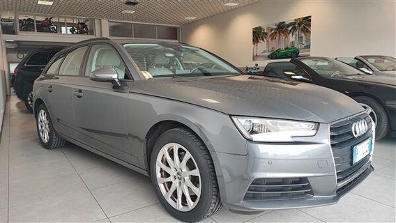 Audi A4 Avant 2.0 TFSI ultra S tronic Business !!! SOLO 72.500 KM !!!