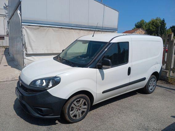 Fiat Doblo 3 posti