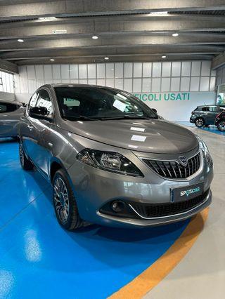 Lancia Ypsilon 2023 Gold plus con TELECAMERA