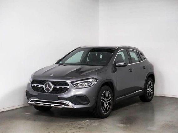 MERCEDES-BENZ GLA 200 Automatic Sport Plus