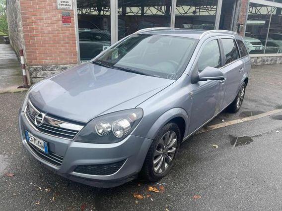 OPEL Astra 1.6 16V GPL-TECH Station Wagon Enjoy