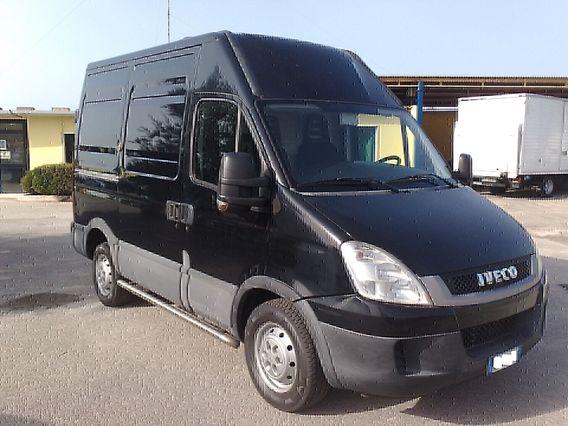 Iveco Daily 35s13 Autoveicolo uso speciale Officina Mobile con Rampa Posteriore