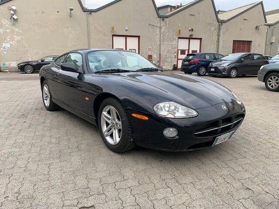 Jaguar XK XK8 4.2 V8 Coupé