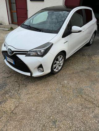 Toyota Yaris 1.5 Hybrid 5 porte Active