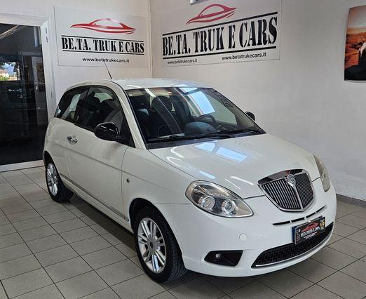 Lancia Ypsilon 1.3 MJT 75 CV DIVA NEOPANTENTATI