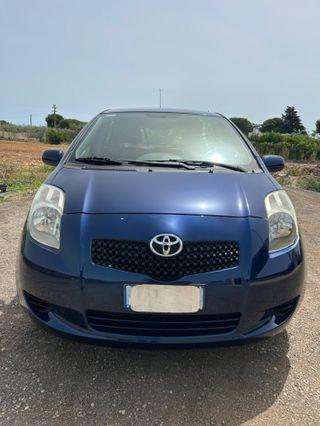 Toyota yaris 1.0