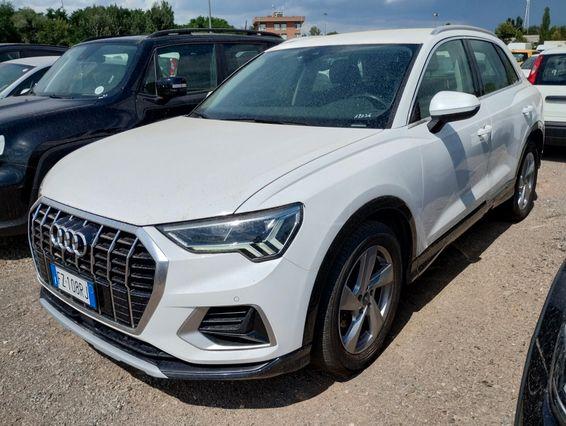 Audi Q3 35 TDI quattro Business Advanced