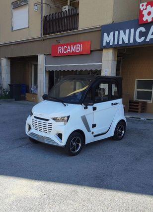 VITALE MIA MINICAR ELETTRICA