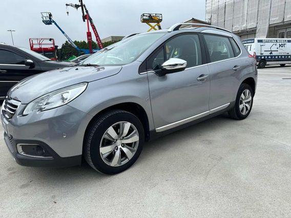 PEUGEOT 2008 PureTech 82 Allure12v OK NEOPATENTATO